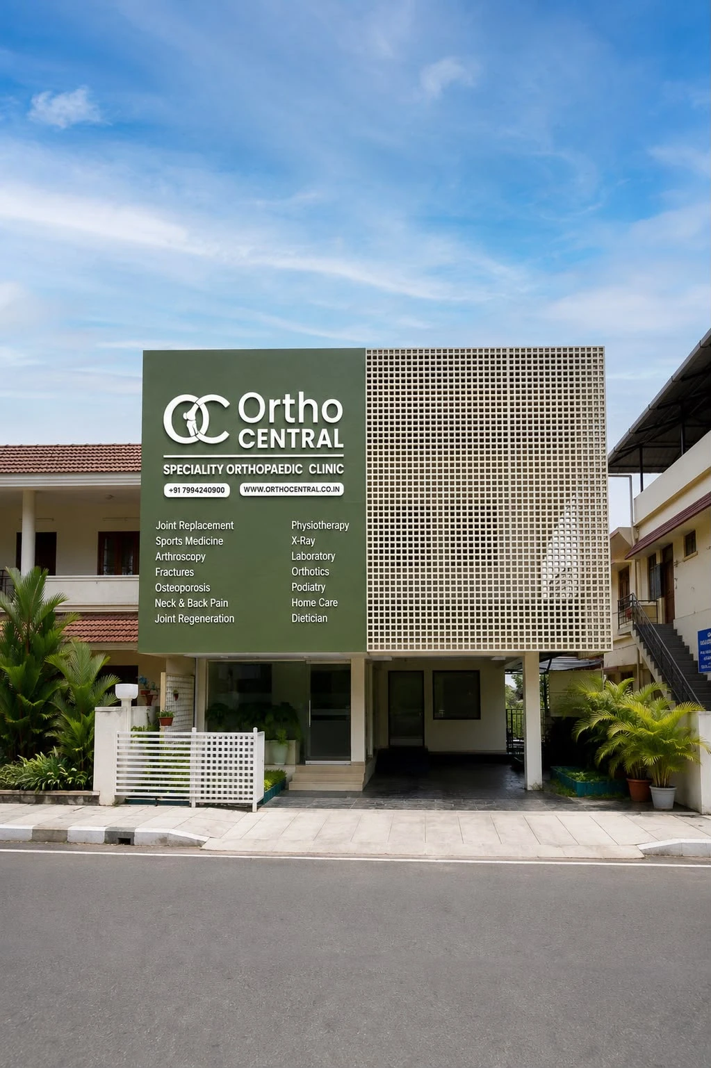 Modern orthopedic clinic treatment room